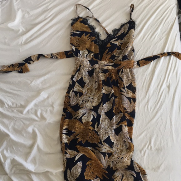 Fashion Nova Dresses & Skirts - Fashion Nova maxi dress